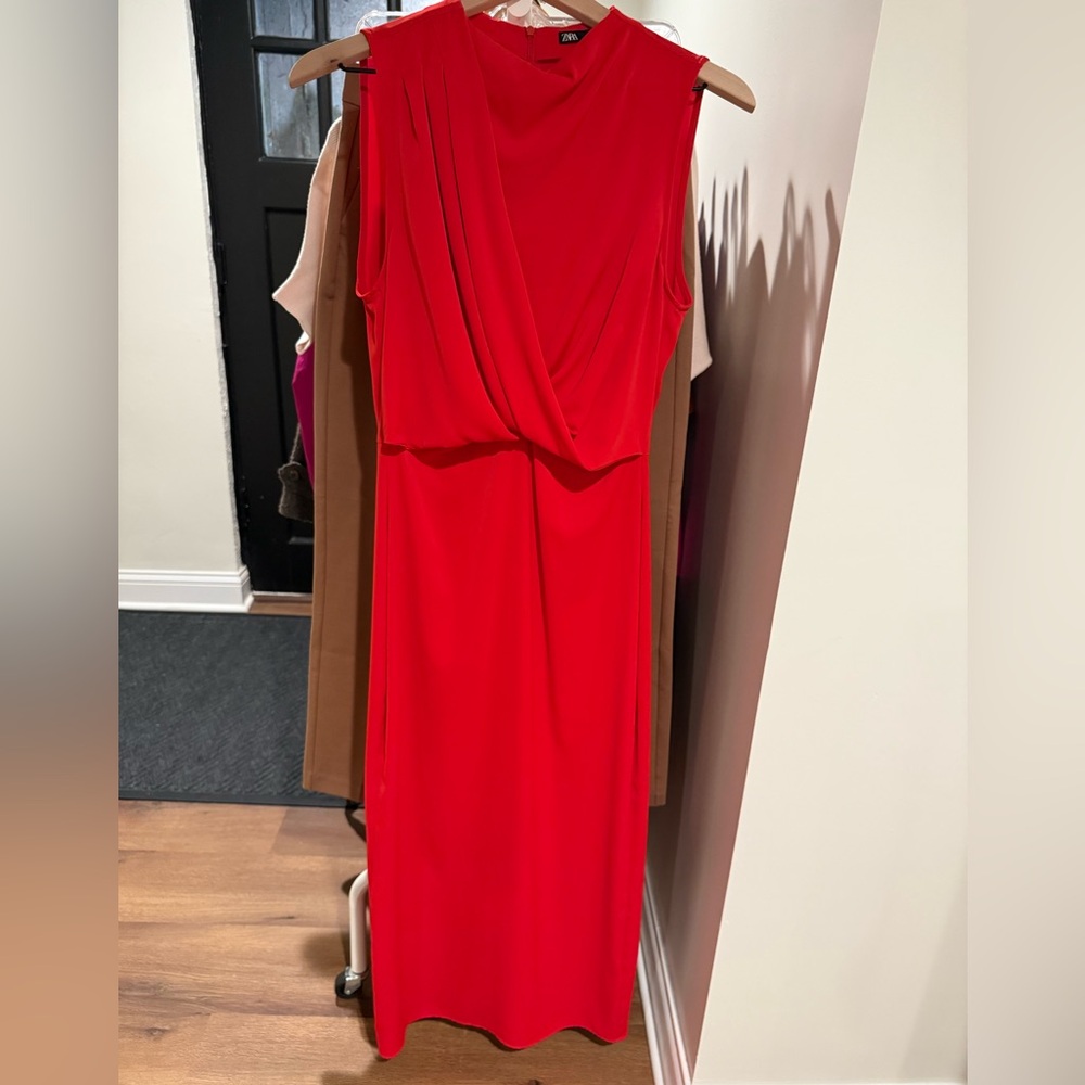 NWOT Zara red draped midi dress